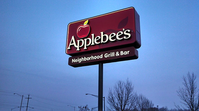 manty8 AppleBee's Sign
